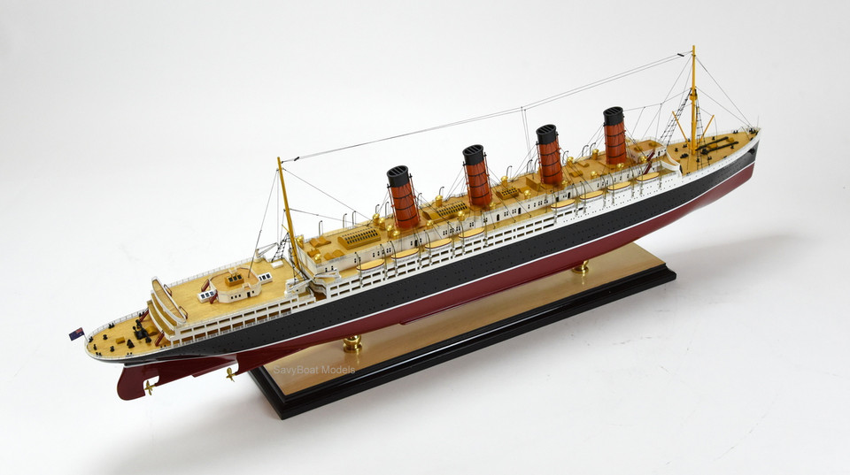 RMS LUSITANIA OCEAN LINER