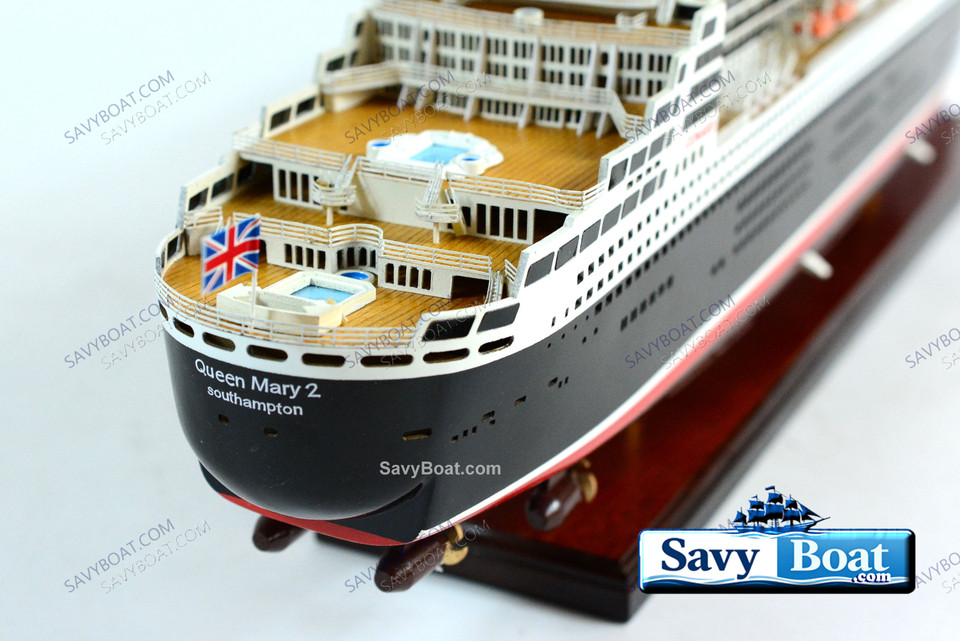 RMS QUEEN MARY II QE2 48 LIGHTED OCEAN LINER