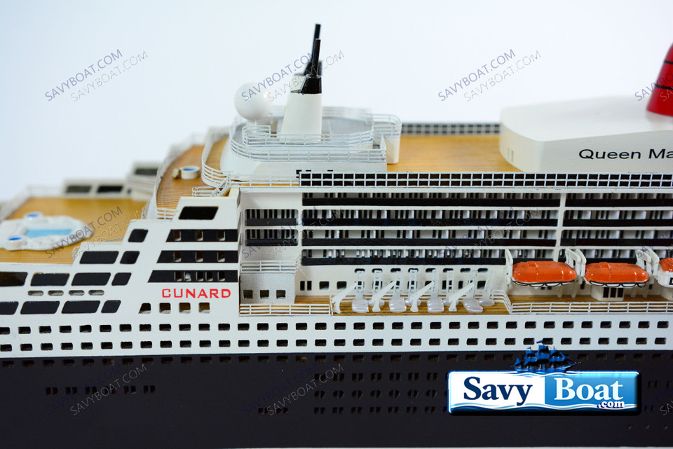 RMS QUEEN MARY II QE2 48 LIGHTED OCEAN LINER