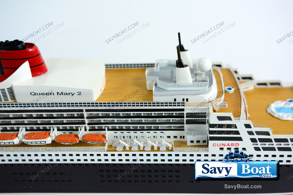 RMS QUEEN MARY II QE2 48 LIGHTED OCEAN LINER