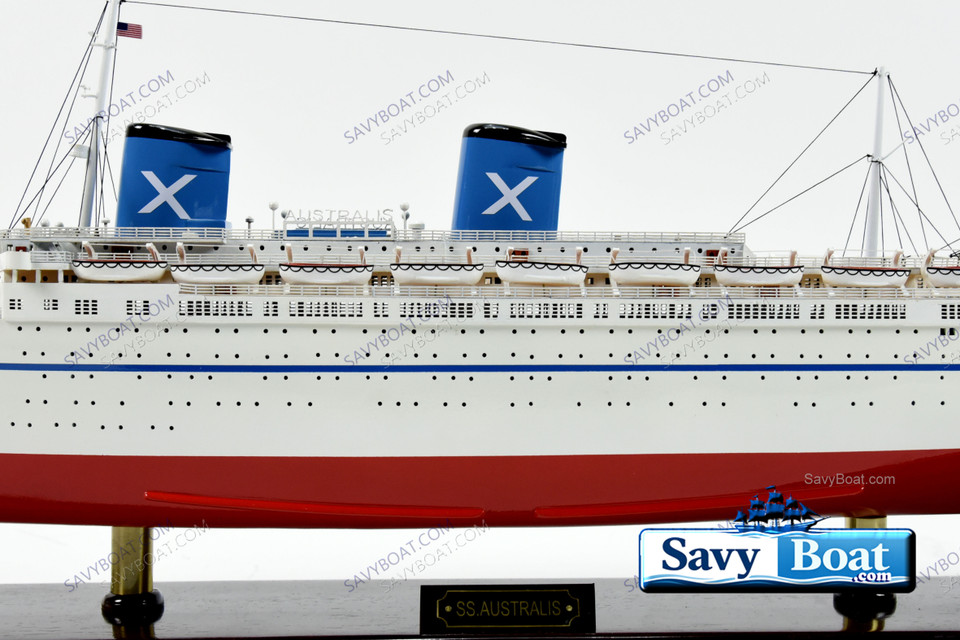 SS AUSTRALIS  LIGHTED STEAM SHIP