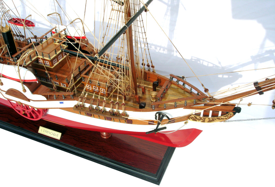 L'ORENOQUE TALL PADDLE SHIP
