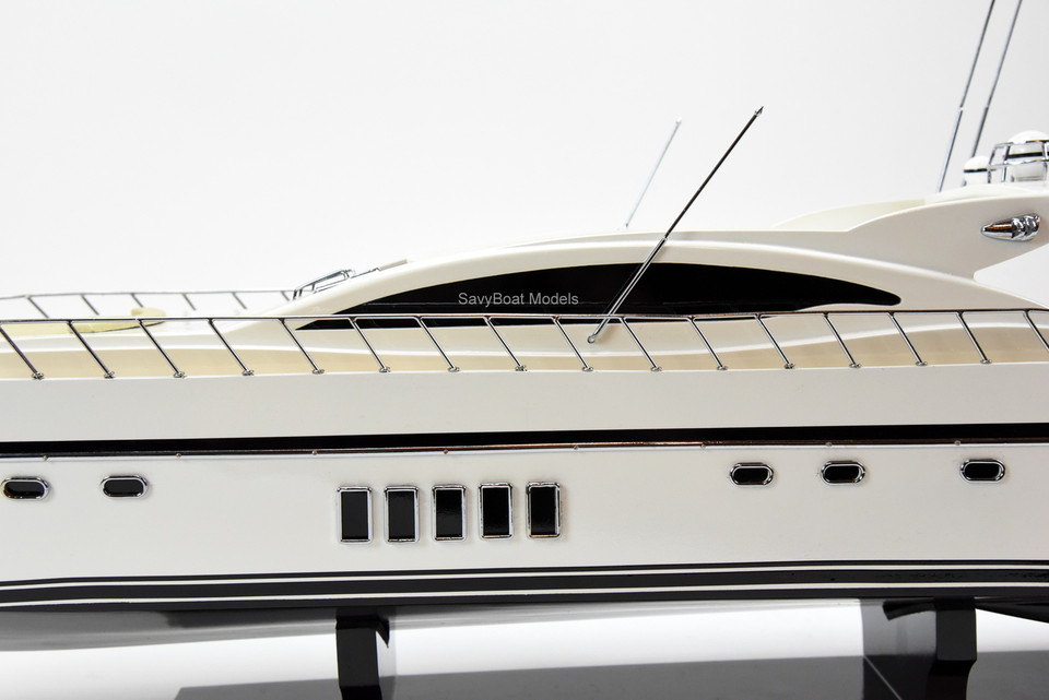 MANGUSTA 108 RC READY