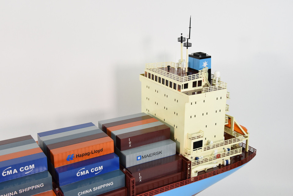 MAERSK ALABAMA  HO-SCALE CONTAINER SHIP