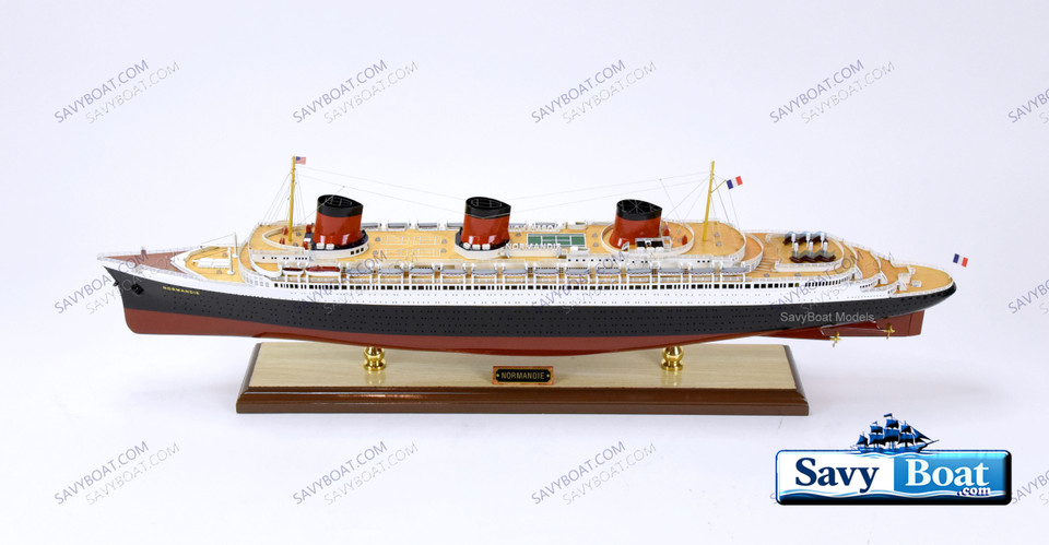 SS NORMANDIE LIGHTED STEAM SHIP