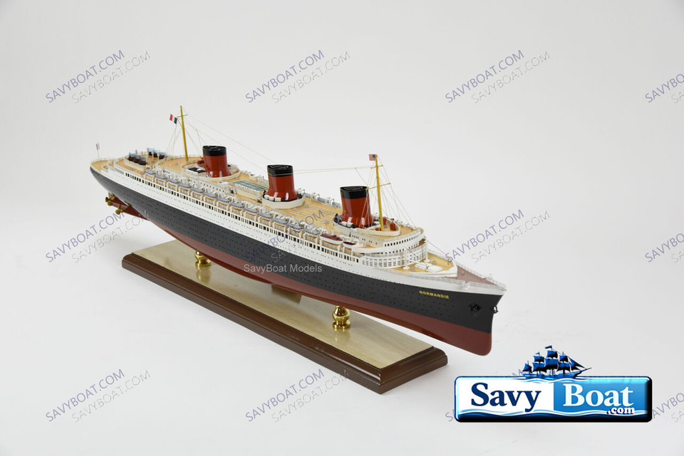 SS NORMANDIE LIGHTED STEAM SHIP
