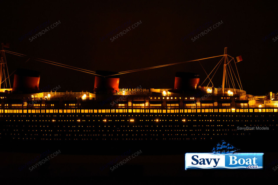 SS NORMANDIE LIGHTED STEAM SHIP
