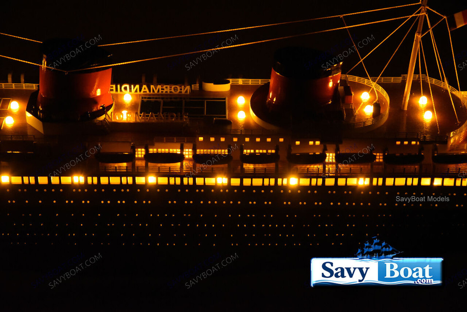 SS NORMANDIE LIGHTED STEAM SHIP