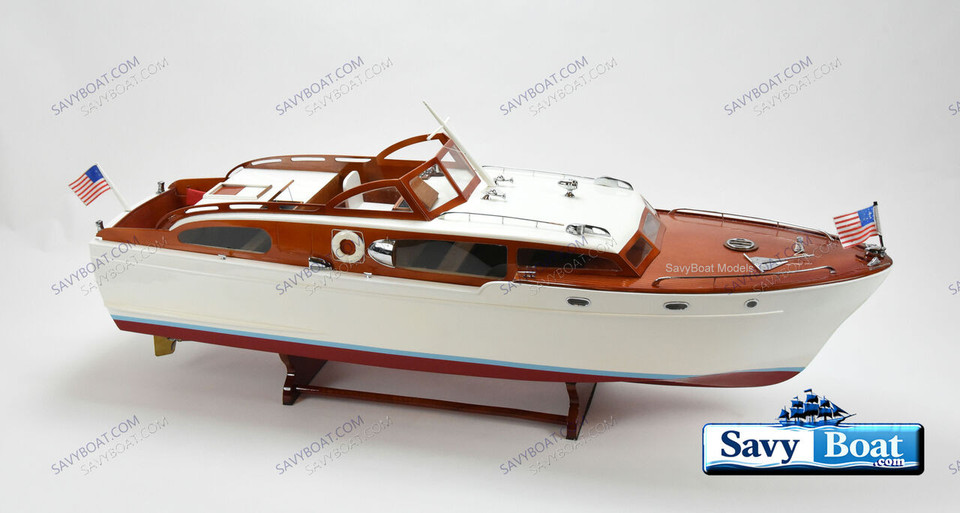 CHRIS CRAFT CORVETTE 48" MOTOR YACHT