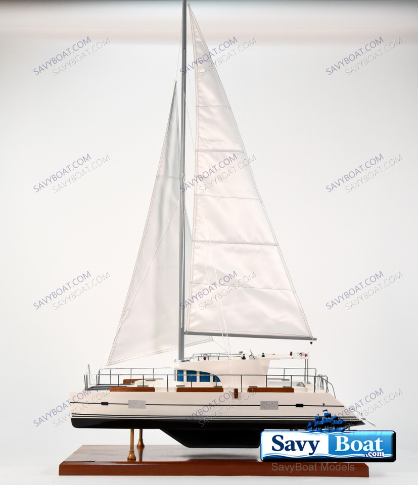 LAGOON 440 CATAMARAN SAILING YACHT