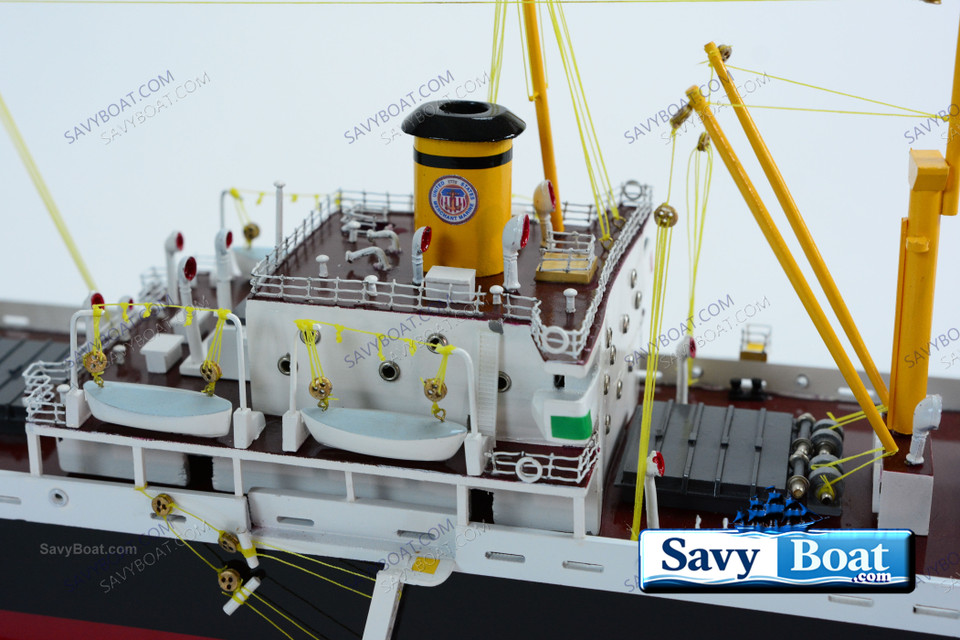 COMMERCIAL LIBERTY CARGO SHIP (WATERLINE) (EMPTY)