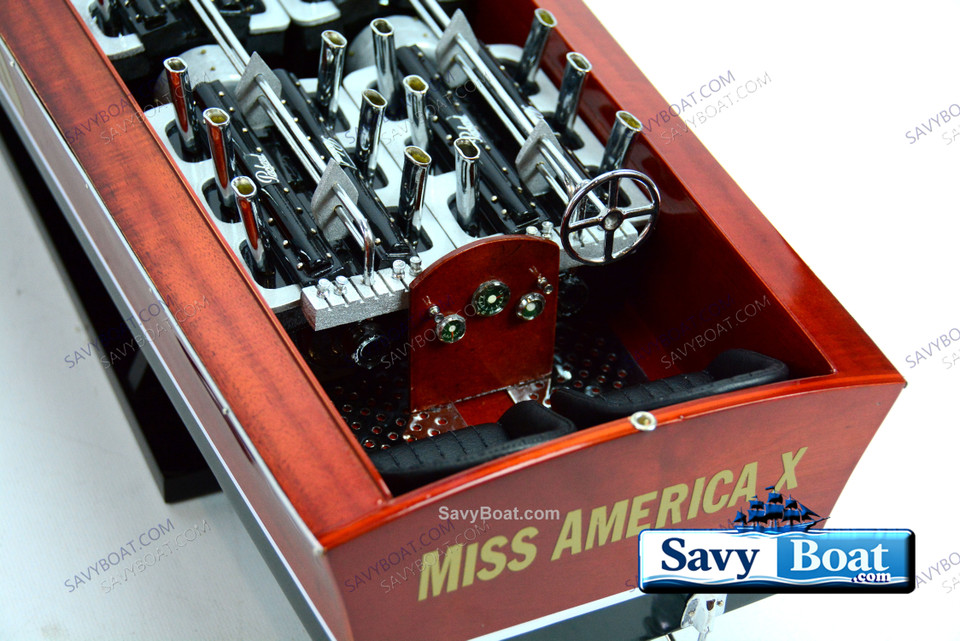 GAR WOOD'S MISS AMERICA X RACE BOAT