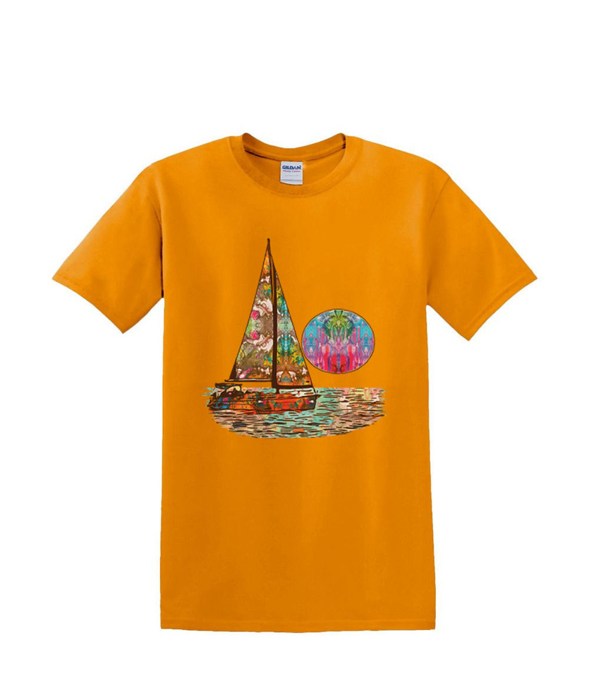 SAILBOAT SUNRISE NEON T-SHIRT