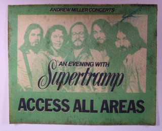 Supertramp Pass Original Vintage AAA Pass Crisis? What Crisis? Tour 1975 front