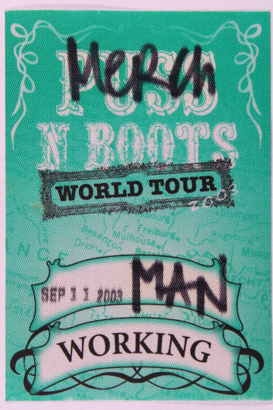 Norah Jones Pass Original Puss n Boots World Tour Manchester 2003 front