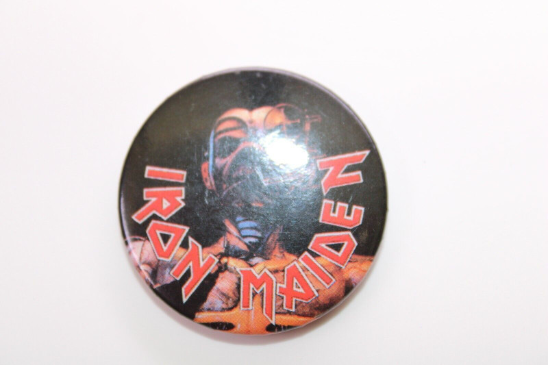 Iron Maiden Badge Pin Official Vintage Iron Maiden Holdings Cyborg Eddie 1987 front