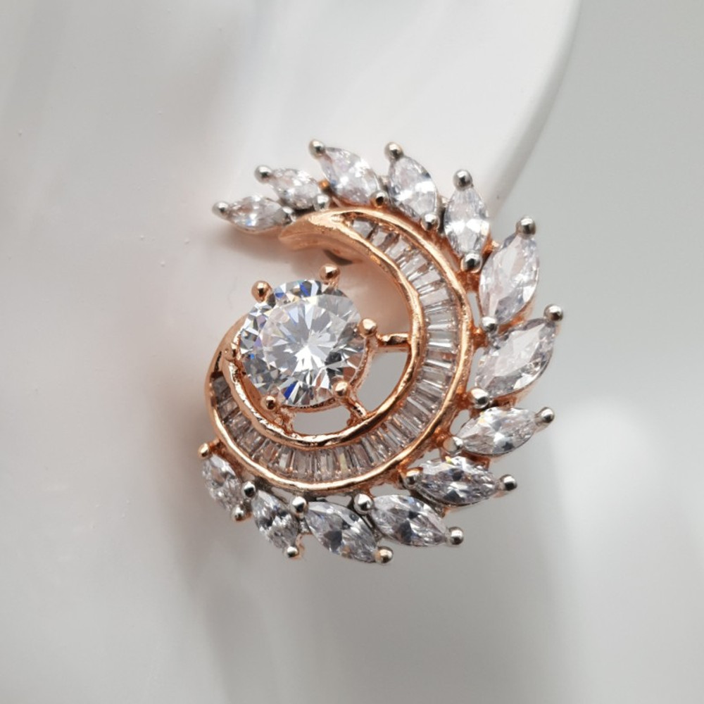 Petite Crescent Studs in Rose Gold