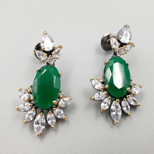 Victorian Green Drop Earrings in Antique Gold & Silver finish