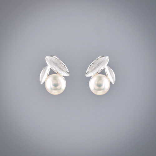 Sterling Silver Leaf earrings with Freshwater Pearls