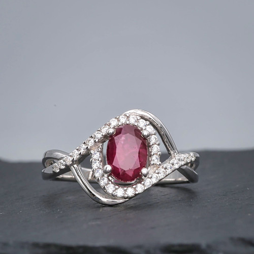 Sterling Silver Ruby & Cubic Zircon Oval Twisted Halo Ring Close up