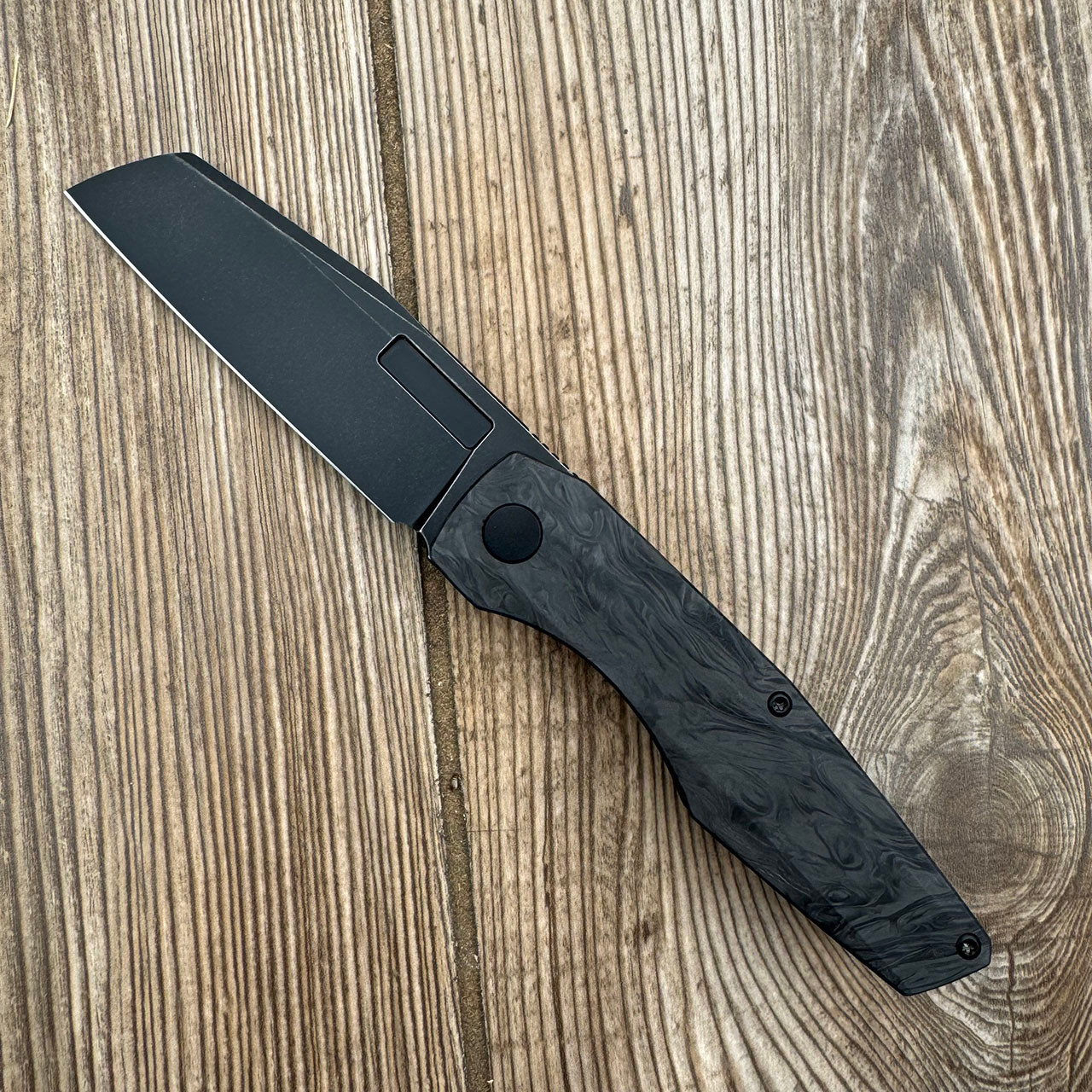 Vero Engineering Axon Liner Lock Marbled Carbon Fiber Handle