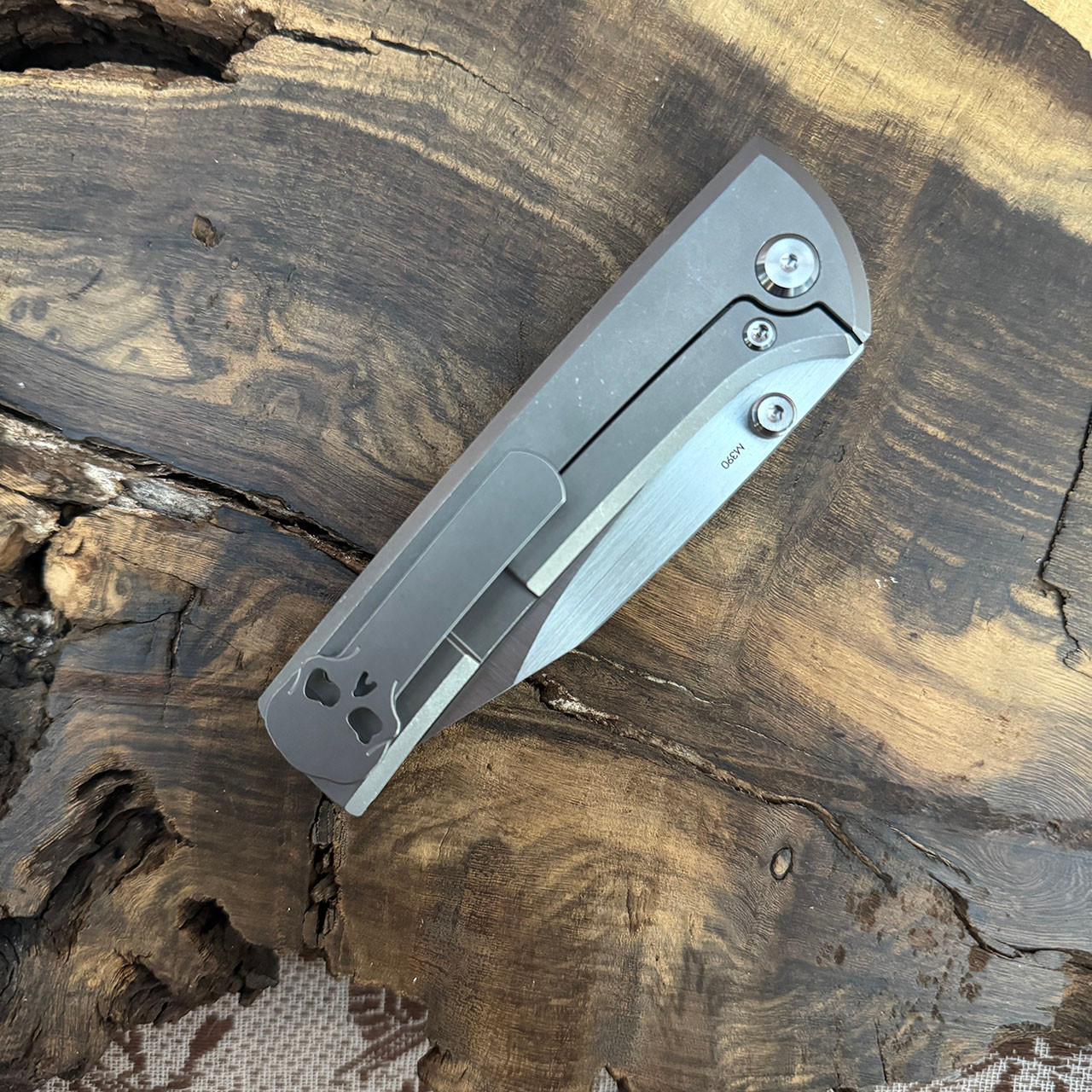 バンクシー Choose Your Weapon(Khaki) エスタンプ Chaves Ultramar Scapegoat Street Framelock S/E Stonewash