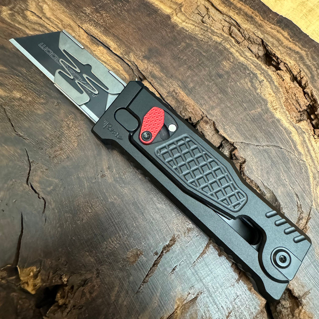 Reate EXO-U Utility Gravity Knife Black Aluminum Diamond