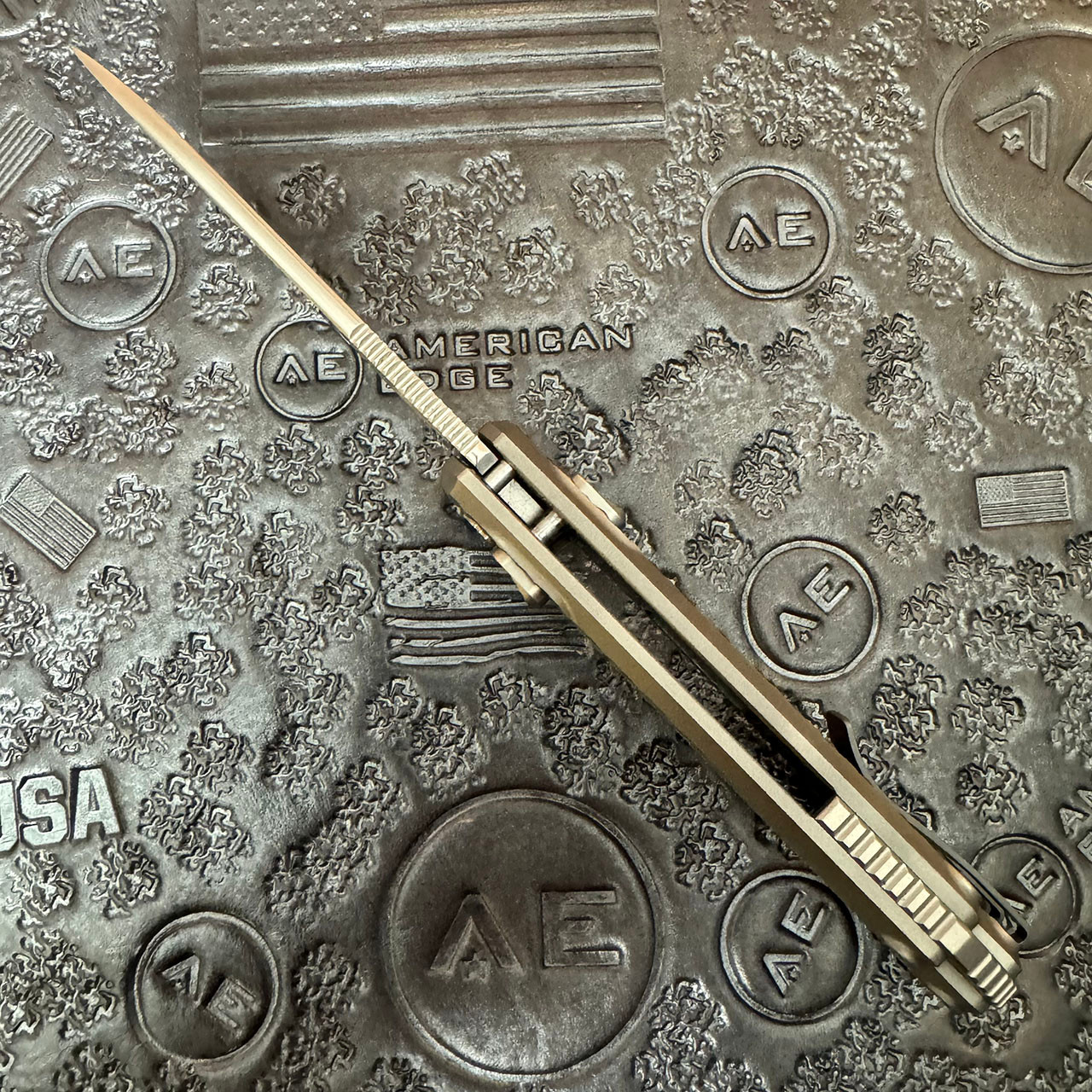 Kunwu Pulsar XT Lock Diamond Textured Titanium Handle Elmax Blade