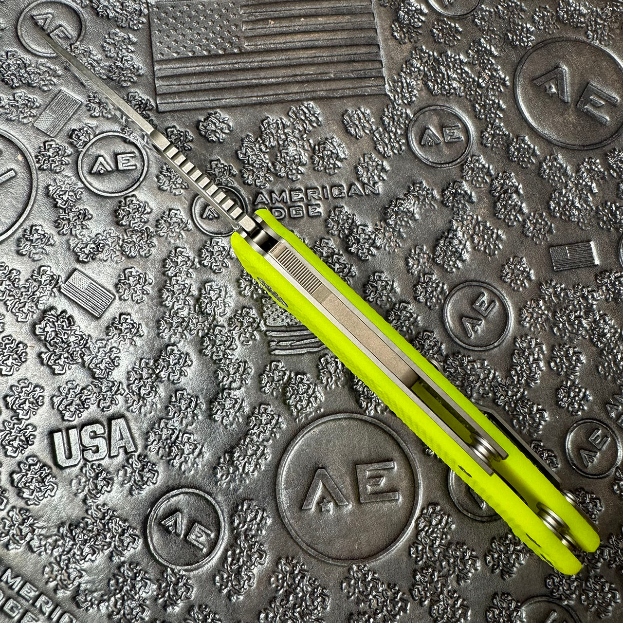 Demko MG AD20S Harpoon Drop Point Shark Lock Day Glow G10 Handle