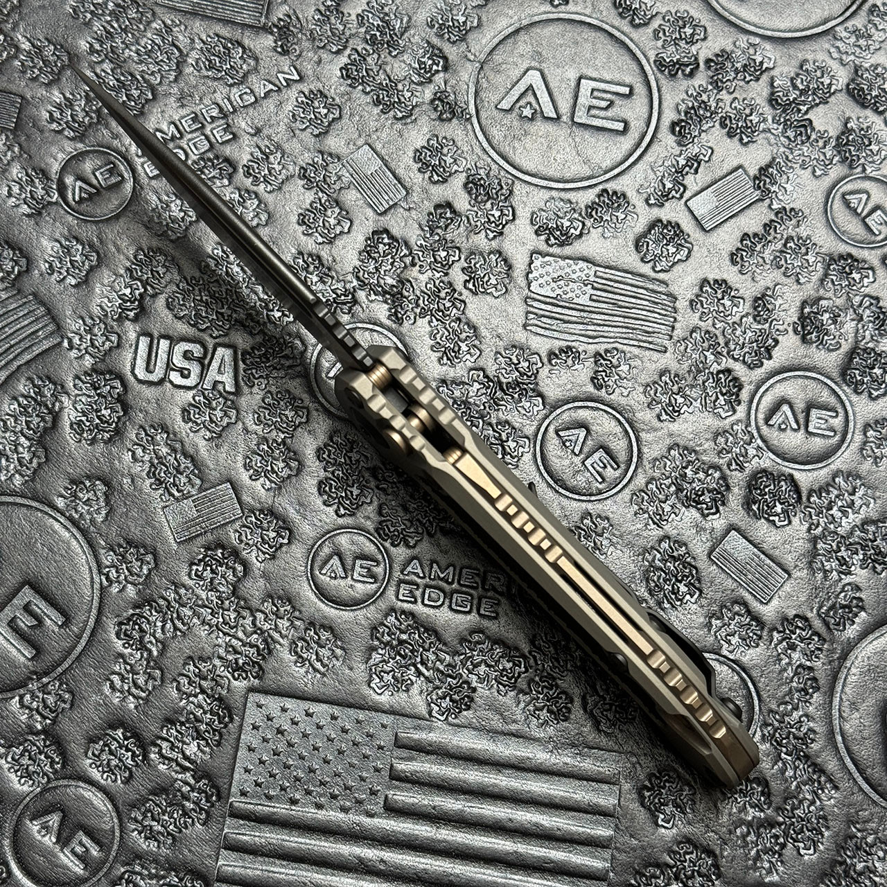 Microtech LUDT S/E Gen III Natural Clear Standard Bronze Titanium