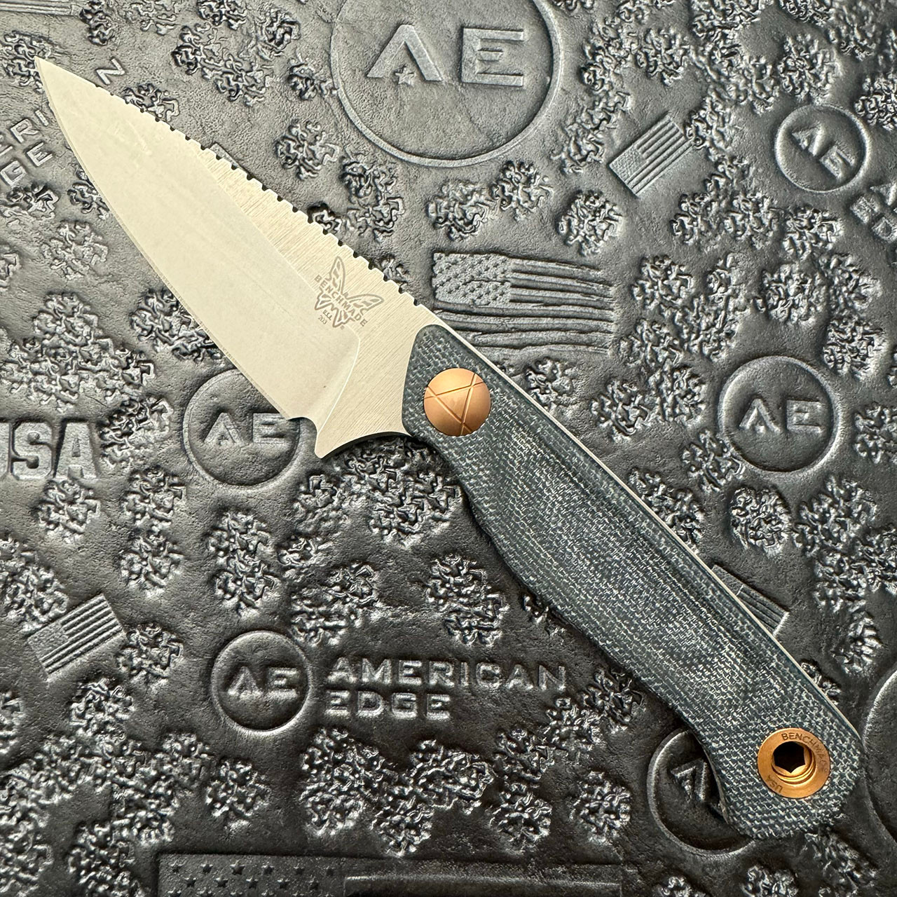 Benchmade Dacian Pocket Fixed Blade Blue Denim Micarta Handles
