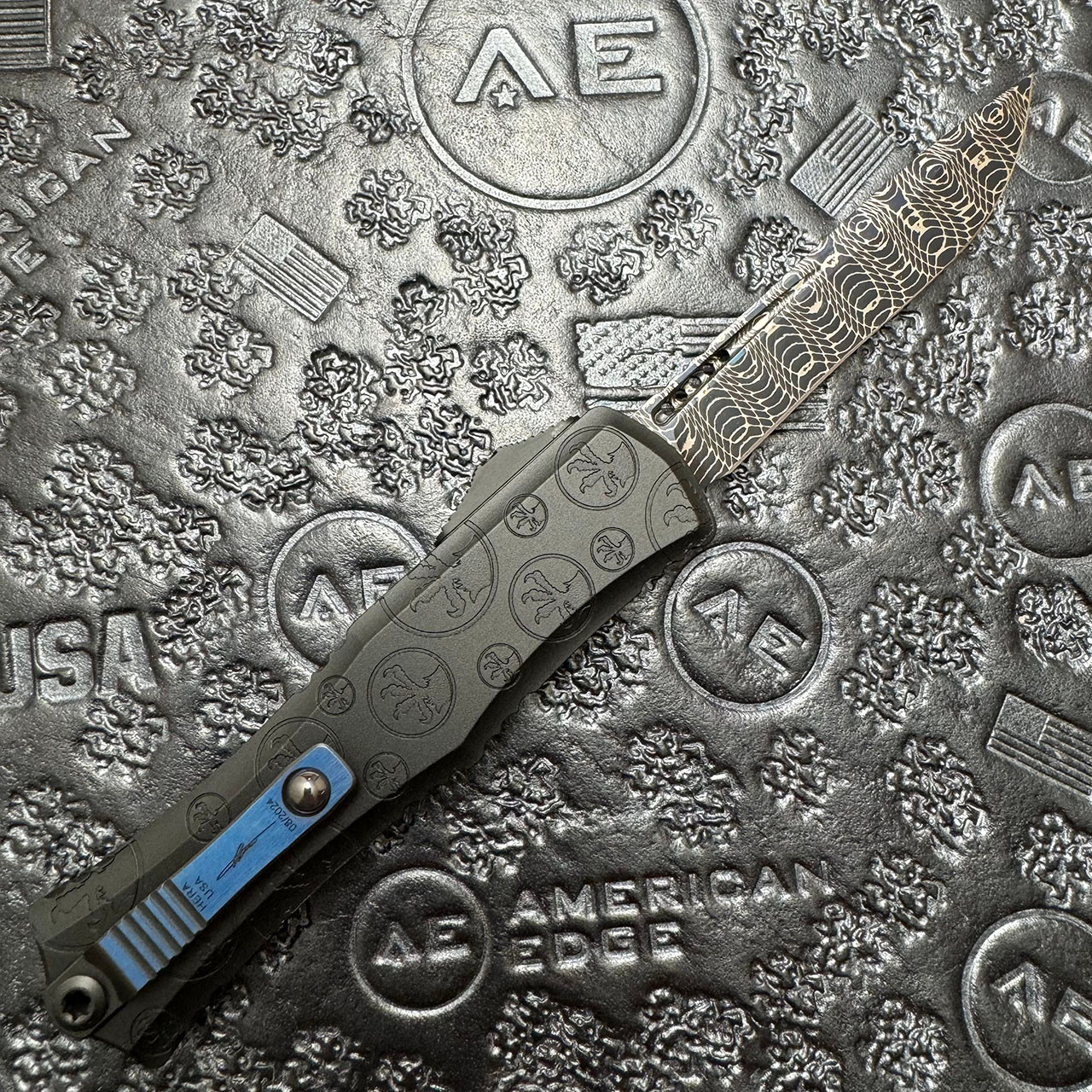 Microtech Hera II Mini Recurve Claw Burst Deep Engraved Vegas Forge ...