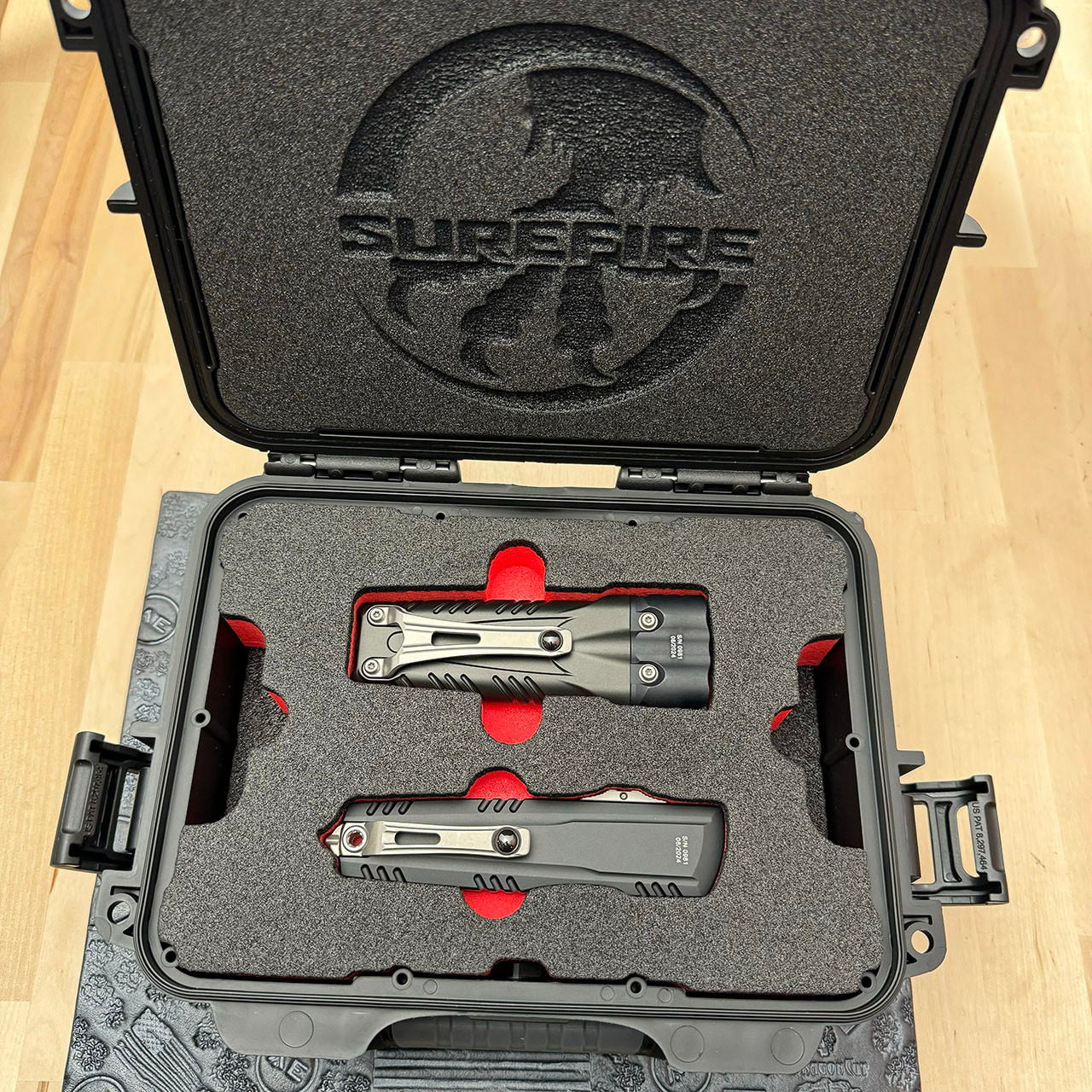 Microtech Luminary & Surefire Stiletto Pro II Set 1270-10SET