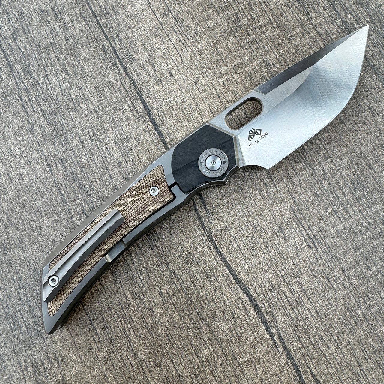 Twosun TS142 Integral Frame Lock Titanium Handles w/ Micarta and