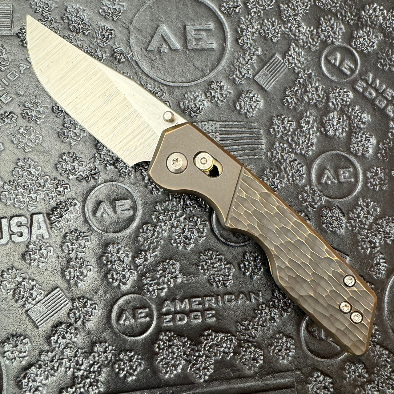 A2D Attn2Detail Mercantile Mark 3 Medium Barlock Folder Bronze