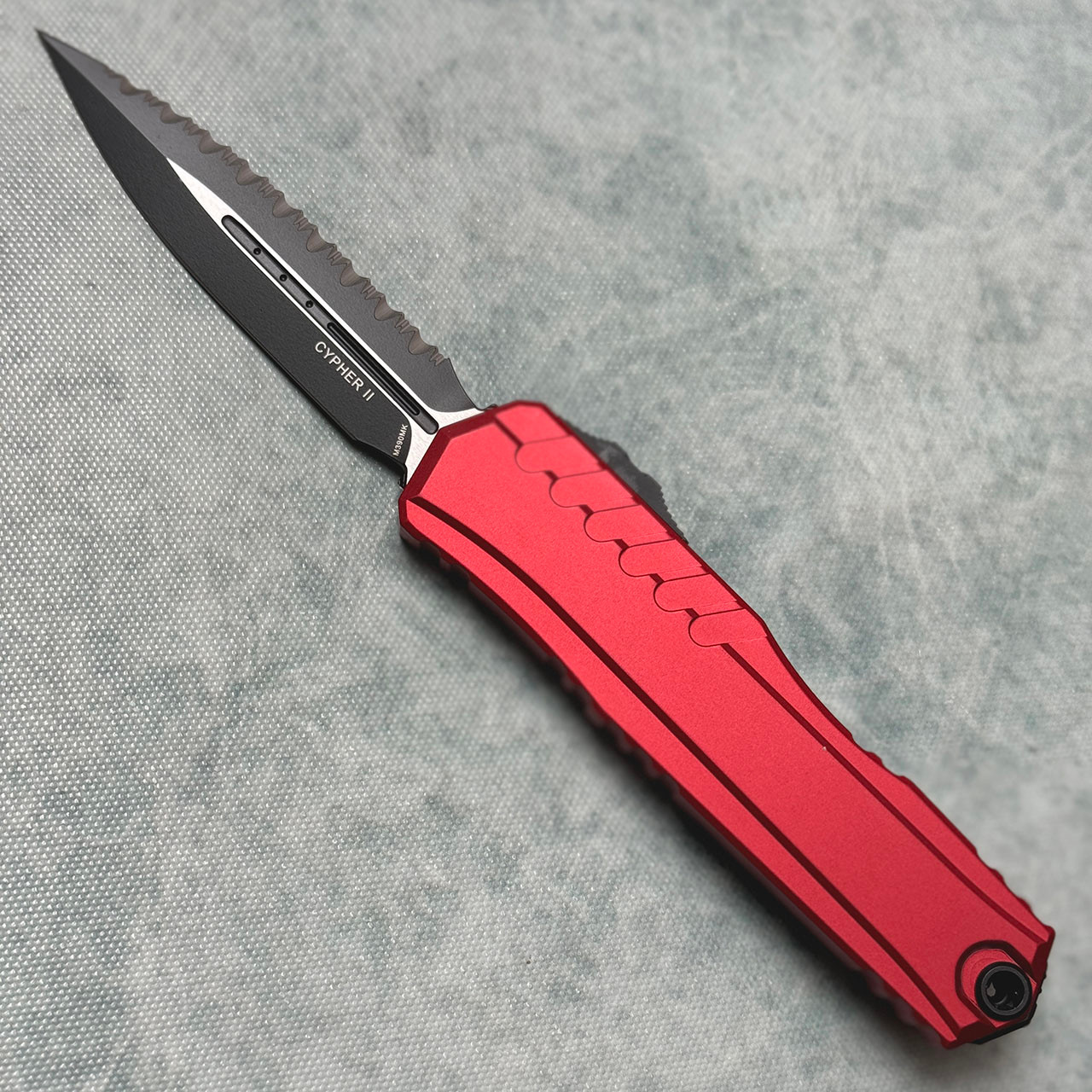 Microtech Cypher II D/E Red Full Serrated 1242-3RD | American Edge