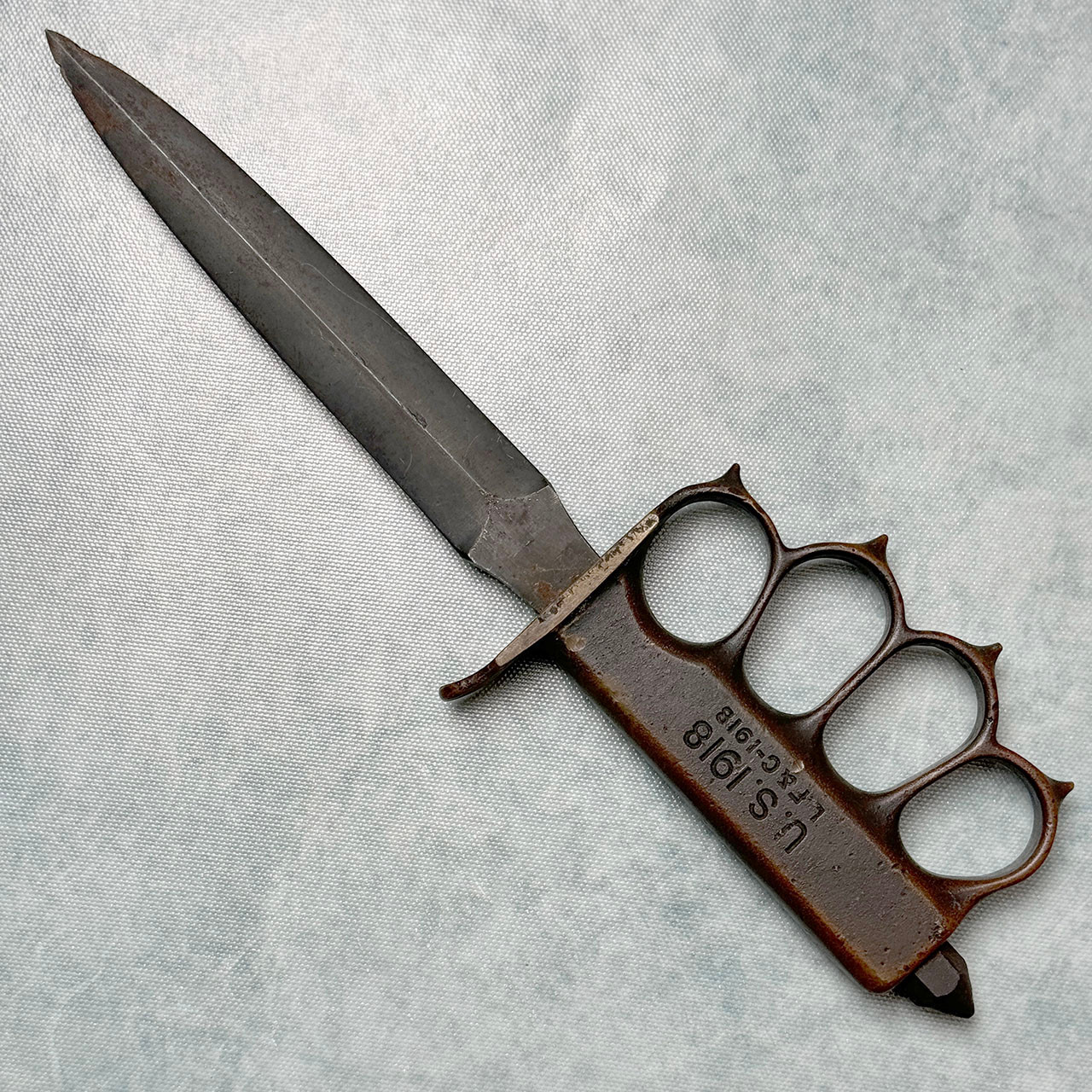 Landers Frary & Clark (LF&C) WW1 1918 Trench Knife Brass Handle