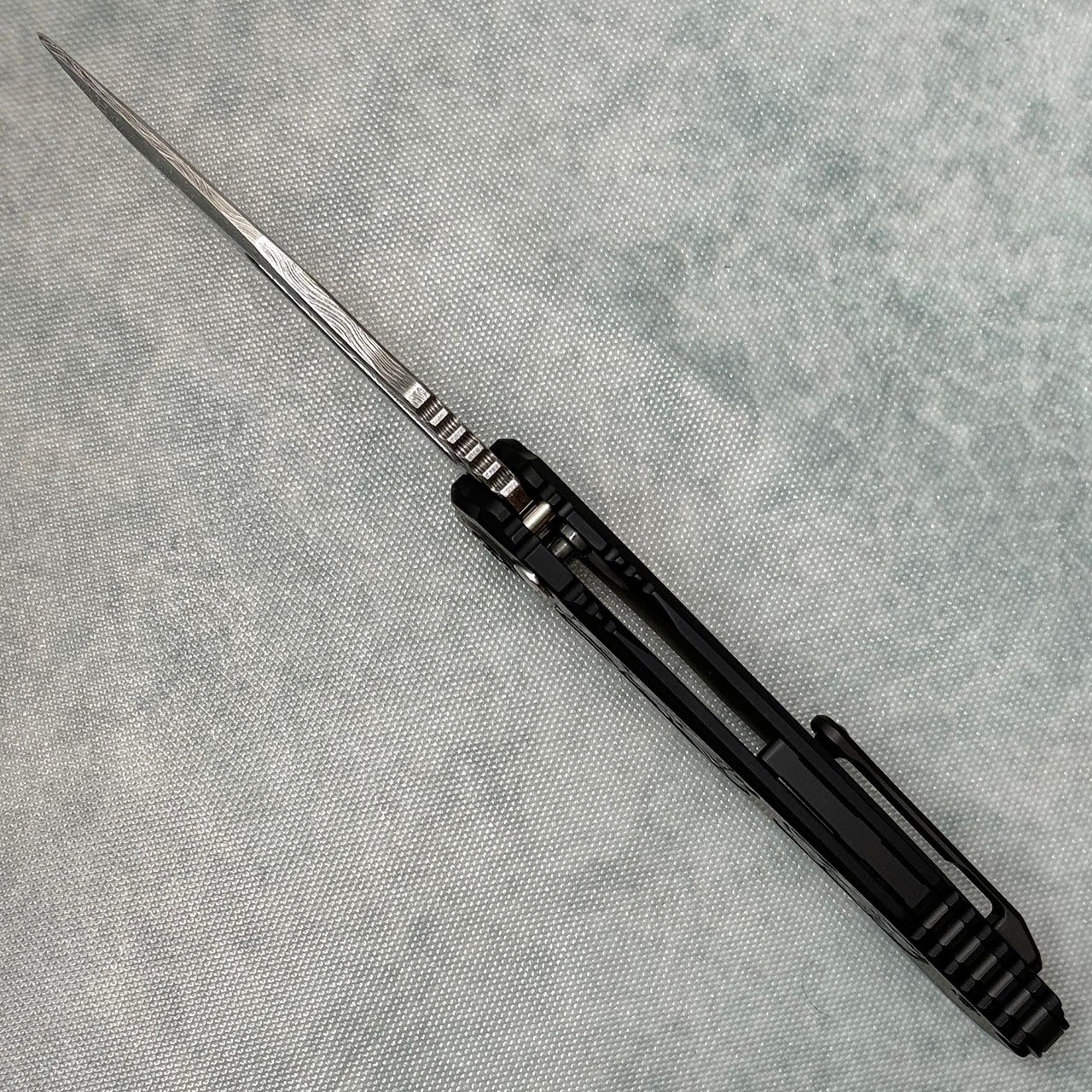 Heretic Knives Custom Wraith V4 Manual Bowie Hefted Aluminum