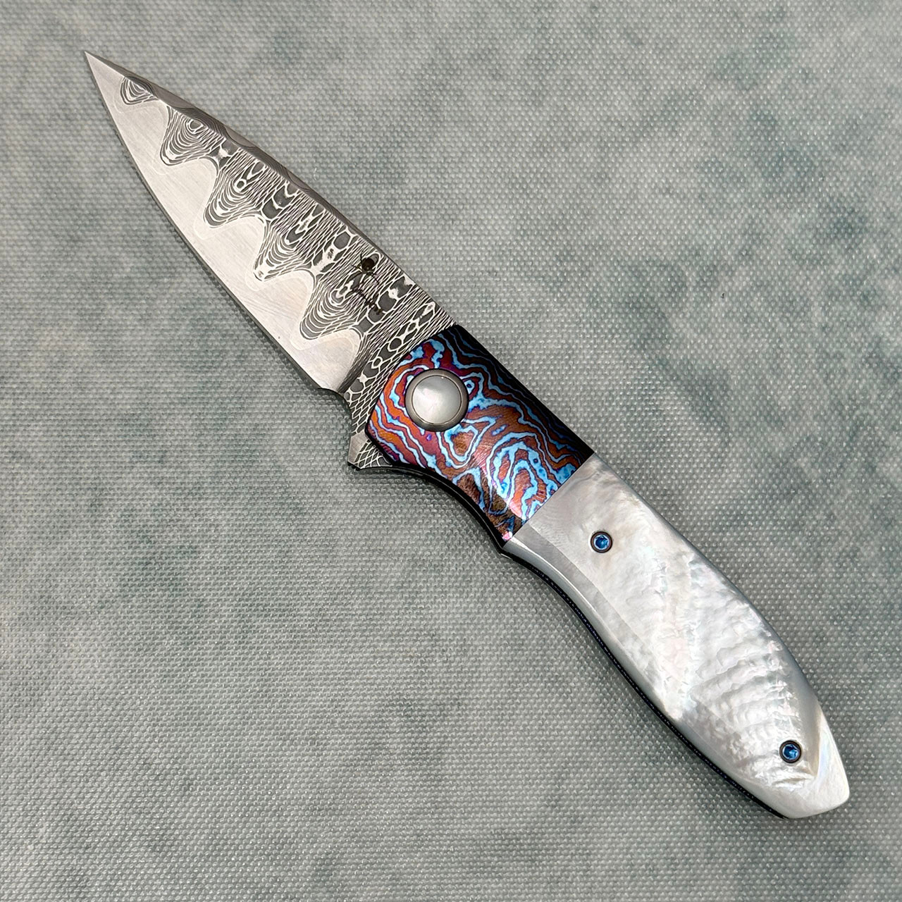 Kirby Lambert Custom Mini Gents Blitz Folder Pearl Handle w
