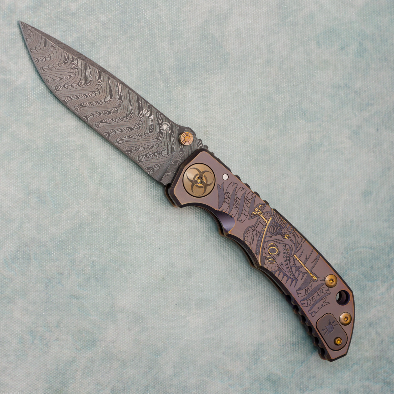 Spartan Blades Harsey Folder SHF Custom Engraved Plague Doctor Spartan Blades Harsey Folder SHF Custom Engraved Plague Doctor