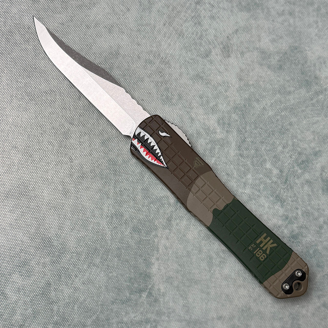 Heretic Knives Manticore X Bowie A-10 Motif Frag Handle Stonewash