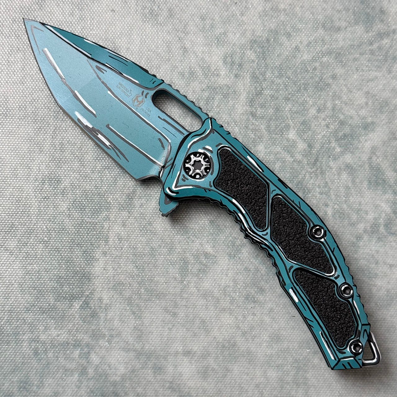 Heretic Knives Medusa Manual Tanto Turquoise Cel Shading w/ Black