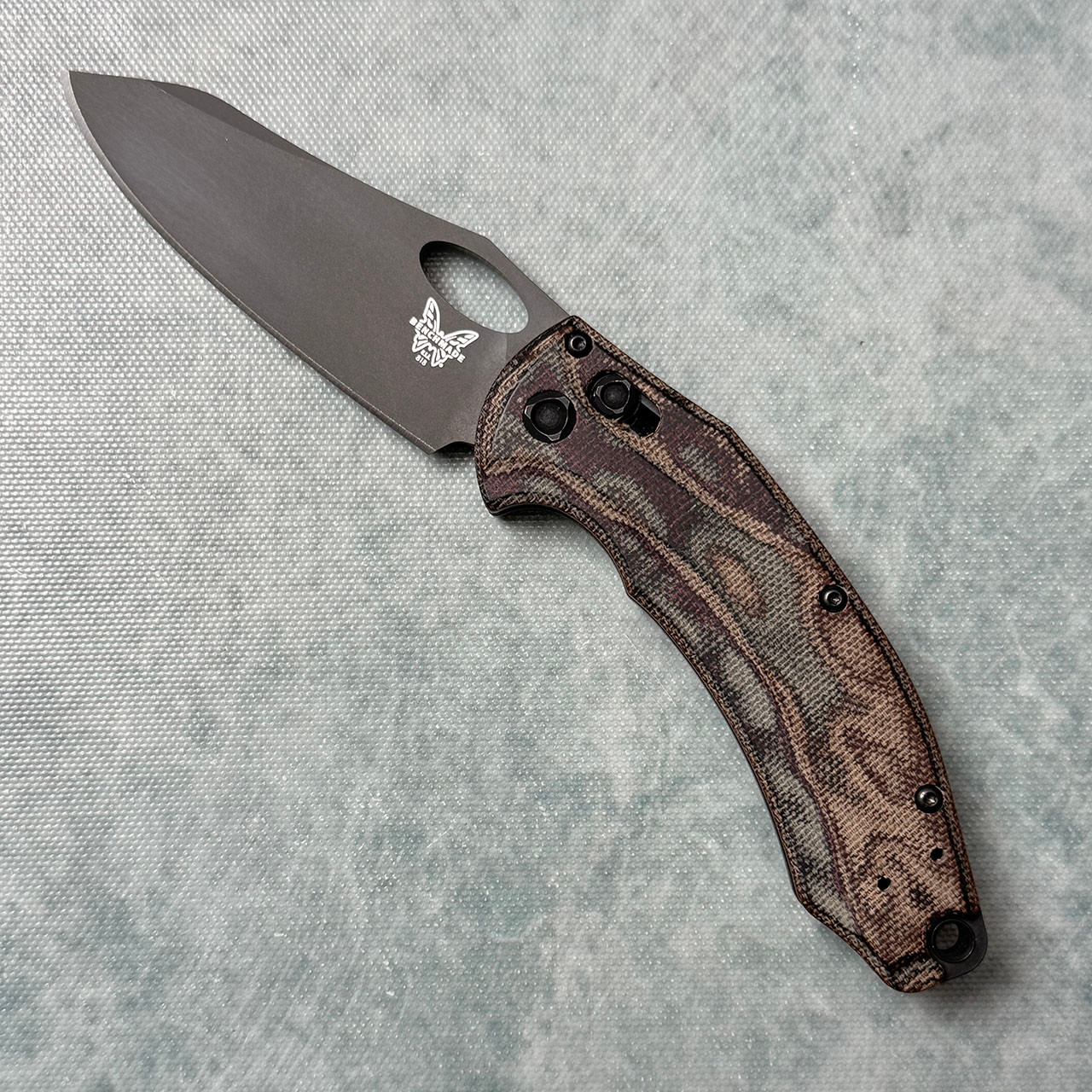Benchmade Mini Loco Axis Lock Python Micarta Handle Smoke Gray PVD