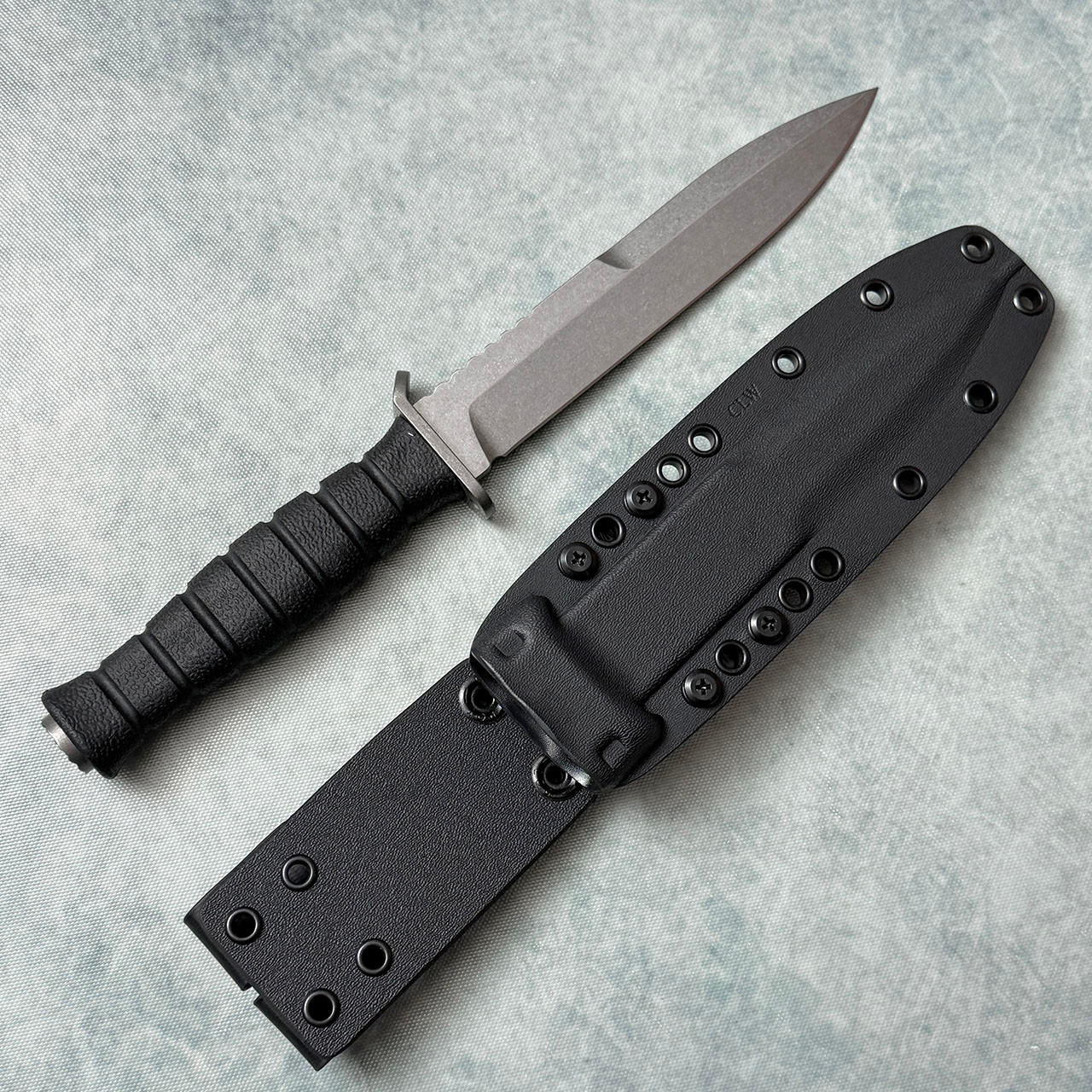 Defiant 7 M320 Fixed Blade Black Polymer Handle Stonewashed Blade