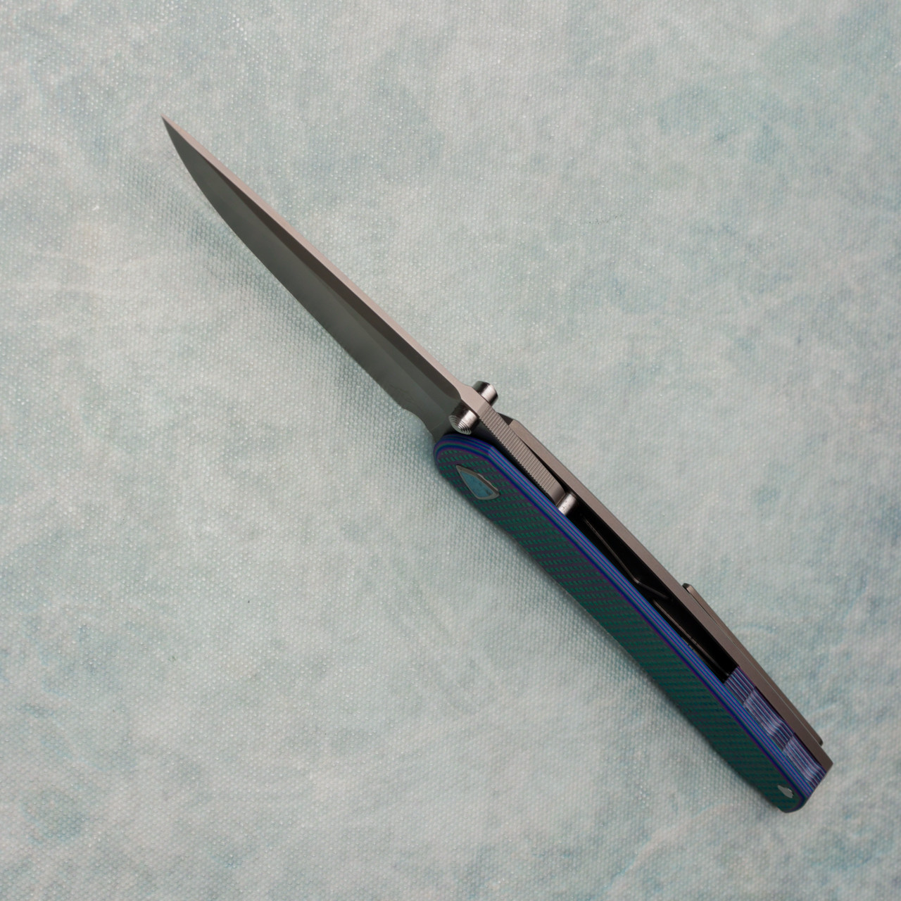 Sharknivco Custom Waka Frame Lock Damtanium Camo Quartz/Titanium