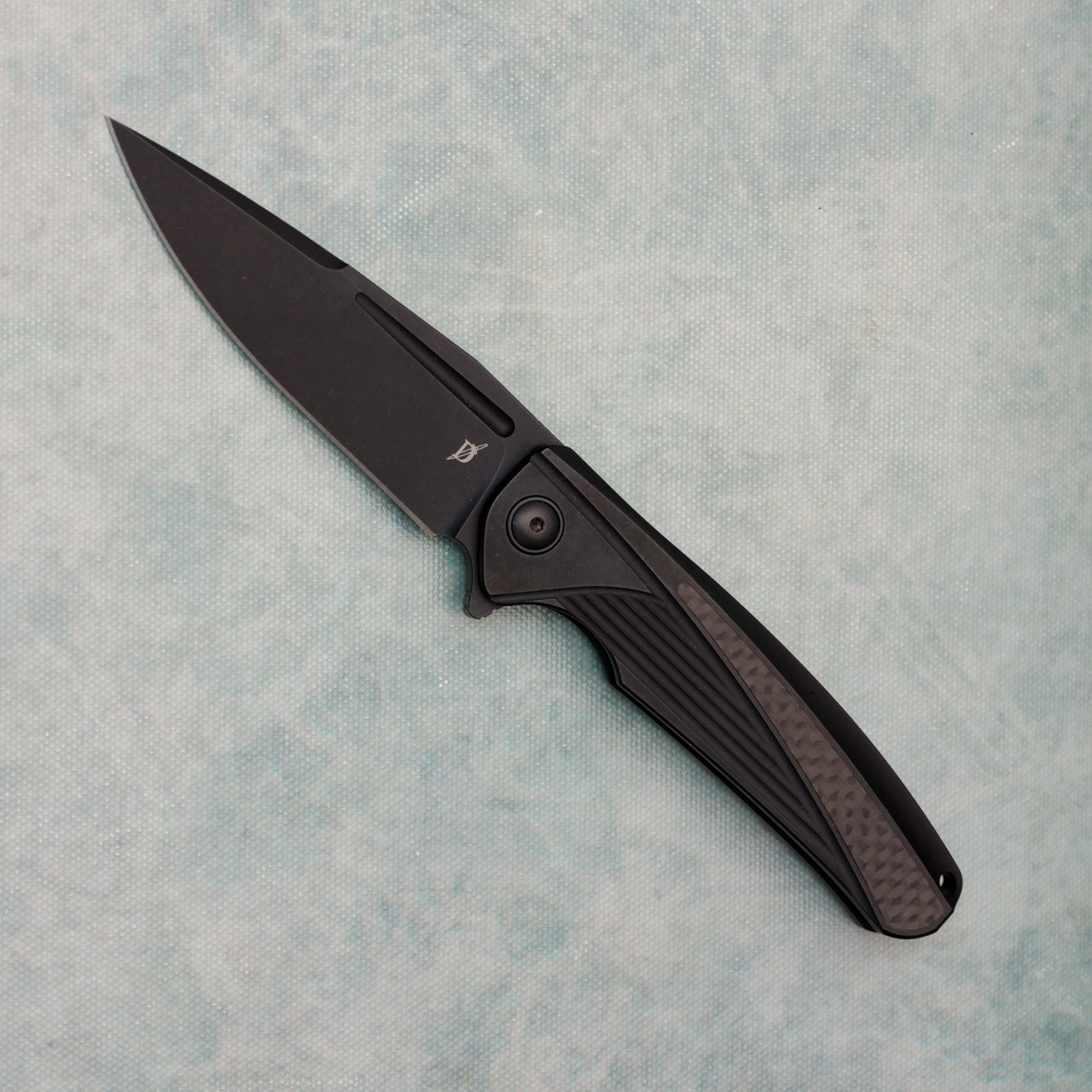 Diskin M1 Integral Frame Lock Black Titanium Handle w/ Carbon