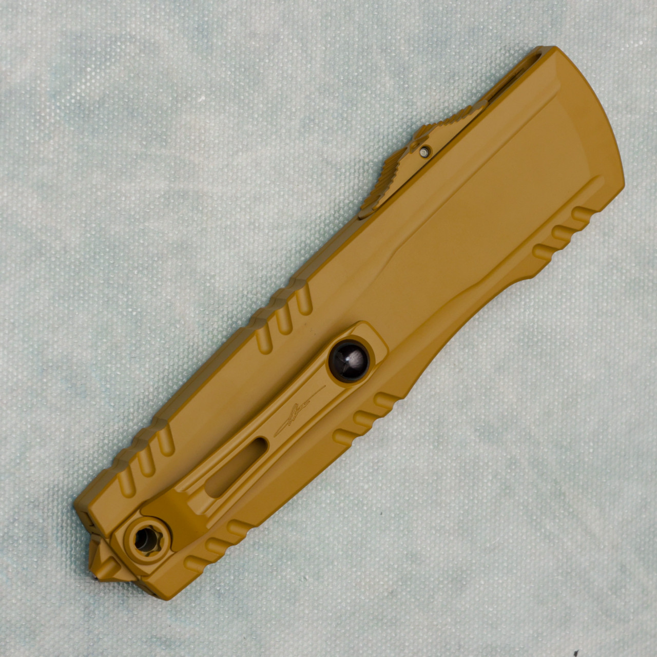 Microtech Luminary ZBP RAL-8000 Standard Signature Series 1270