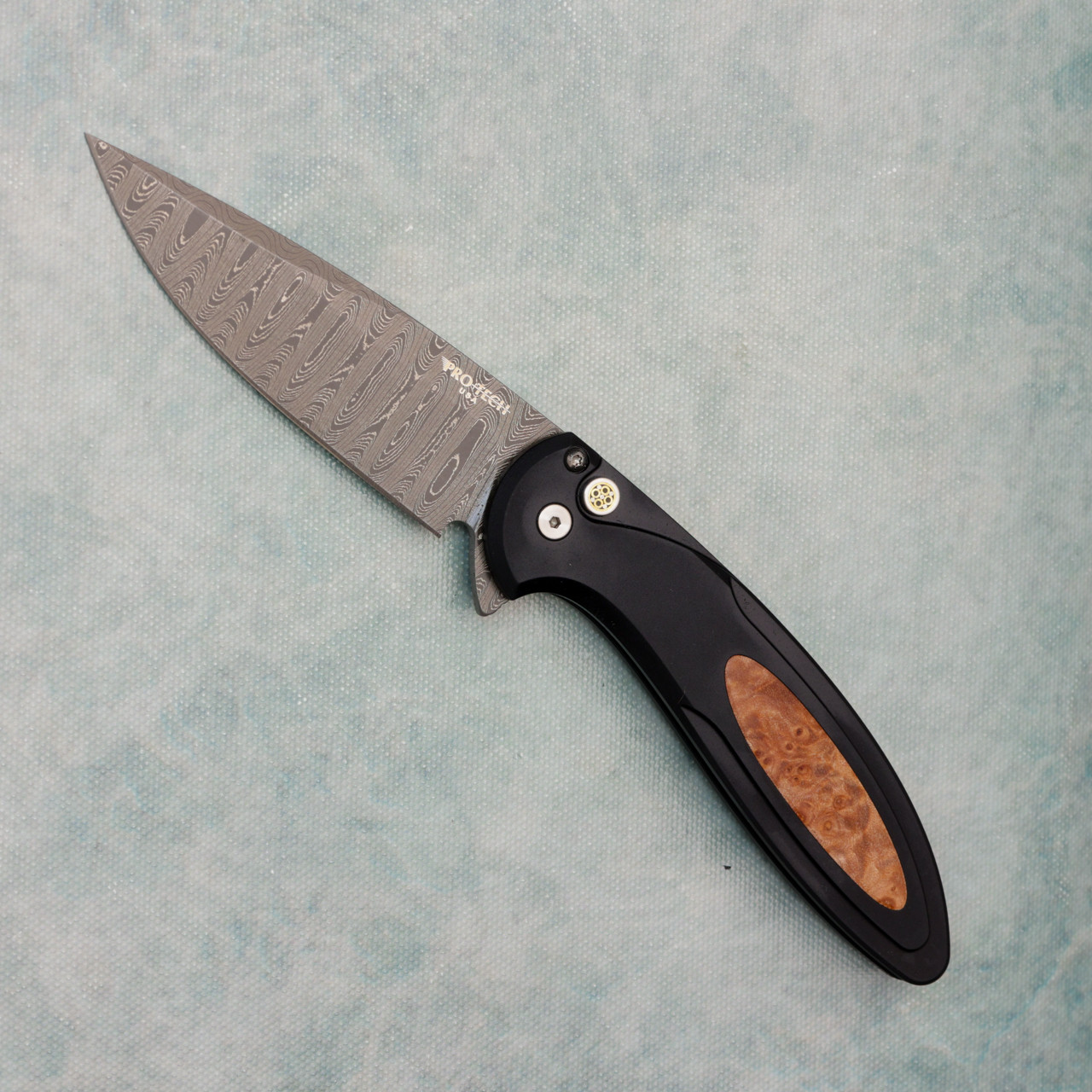 Pro-Tech Cambria 2 Flipper Button Lock Black aluminum Handles w