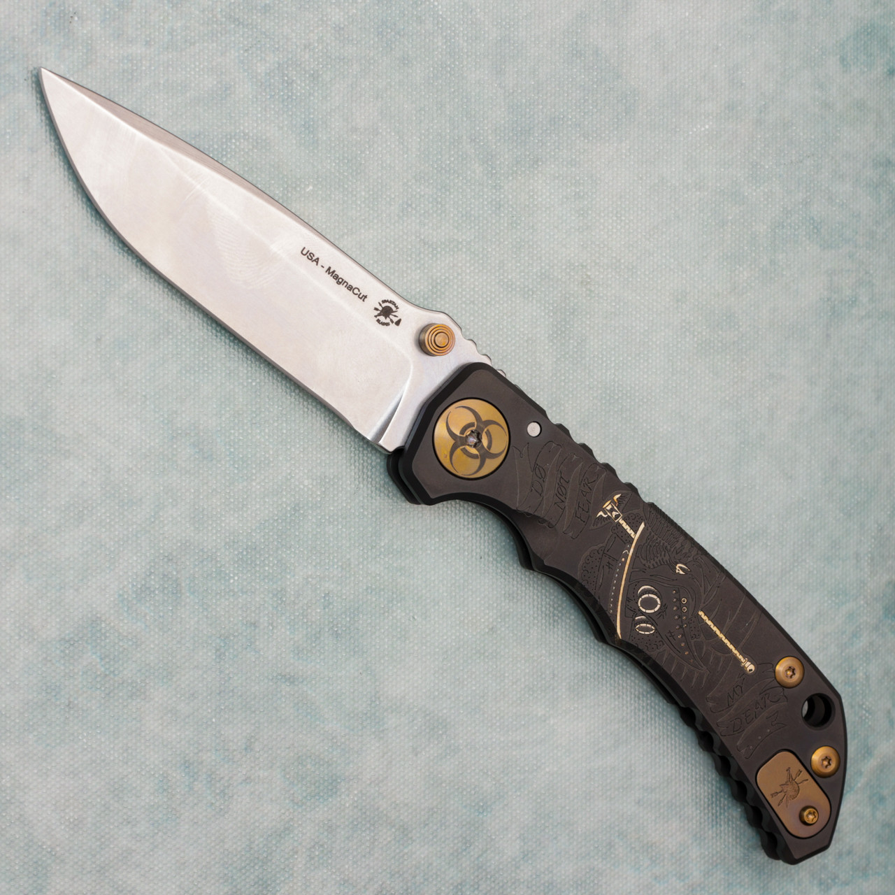 Spartan Blades Harsey Folder SHF Custom Engraved Plague Doctor