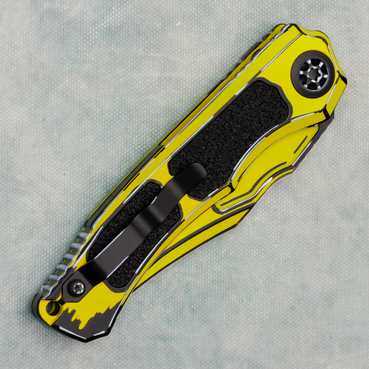 Heretic Knives Wraith V4 Auto Bowie Yellow Cel Shade Handle w